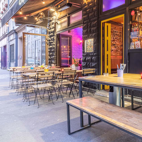 Chapitre 2, Paris