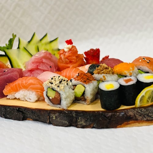 Salmão Sushi Pontinha, Pontinha
