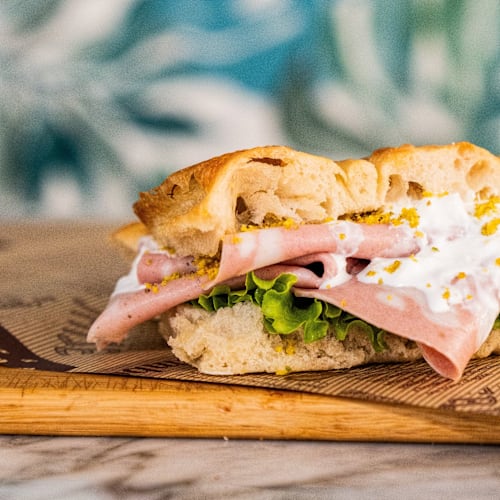 Gorilla Bakery, Settimo Torinese