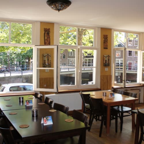 Semhar, Amsterdam