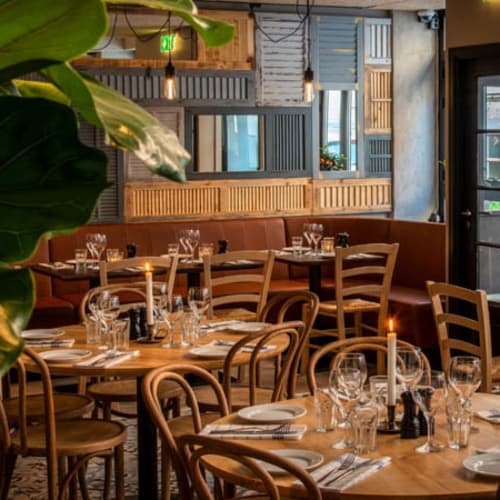 Esperia, Stockholm