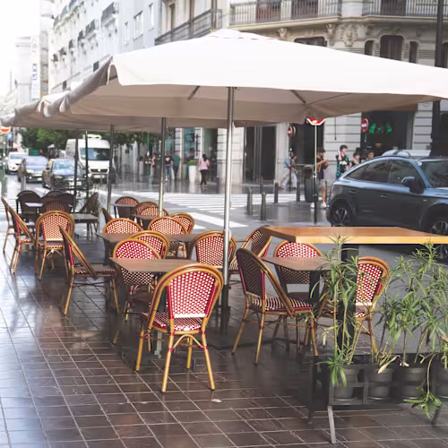 La Piazza Correos, València