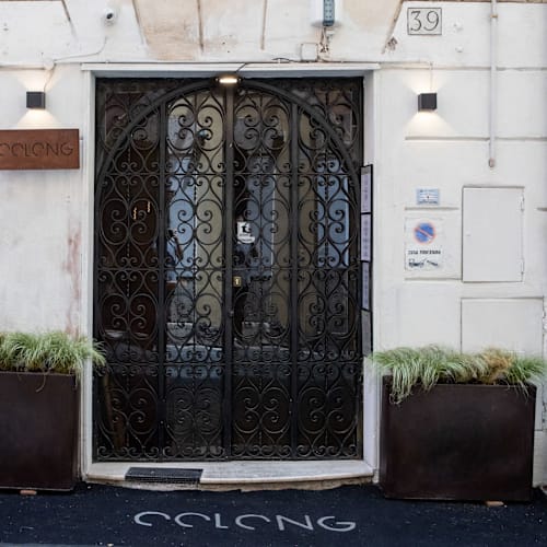 Oolong Roma, Roma