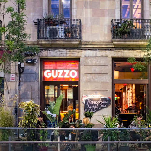 Guzzo, Barcelona