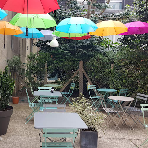 Cantinella, Paris