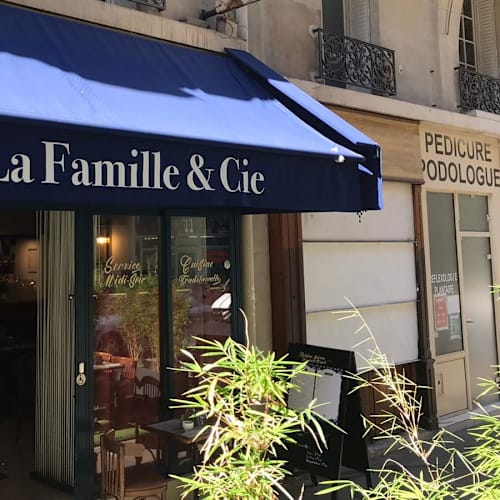 La Famille et Cie, Paris