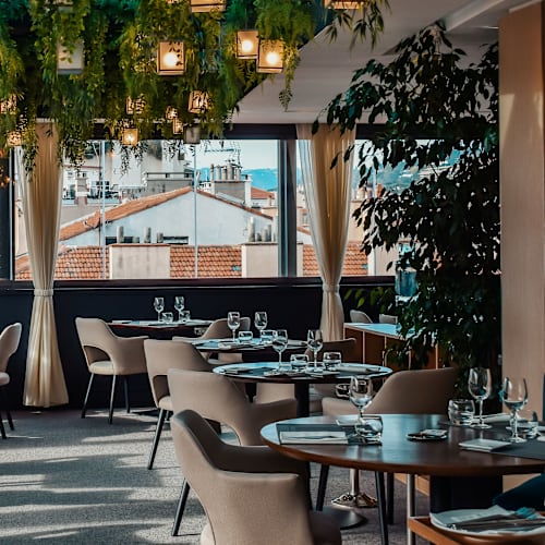 Restaurant Panoramique by Le Roof, Cannes