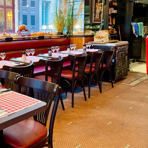 Au Bistro, Paris