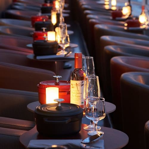 Bateaux Paris en Scène : dîner-croisières, Paris