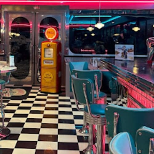 Tommy's Diner Lyon Carré de Soie, Lyon