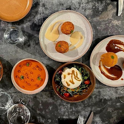 Parenthèse(s), Paris