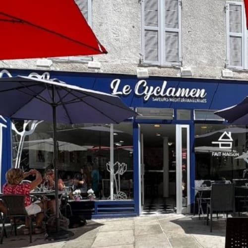Le Cyclamen, Melun