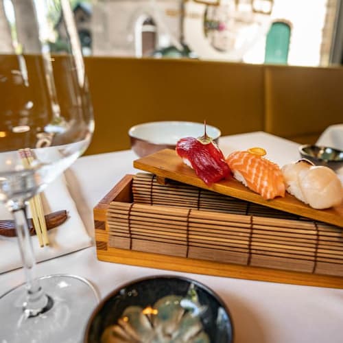Otori Omakase, Voorschoten