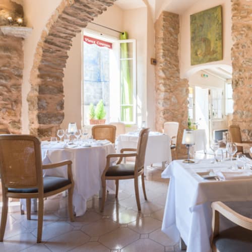 L'Ambroisy, Vence