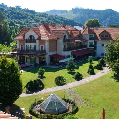 El Jardín del Balneario de Puente Viesgo, Puente Viesgo