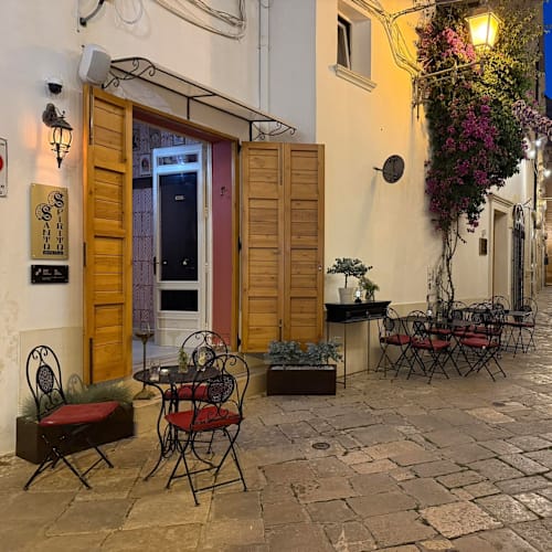Santo Spirito Food Drink Music, Leverano