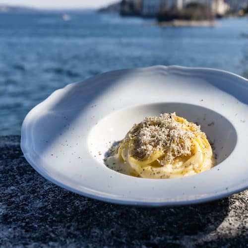Il Verbano, Isola Superiore