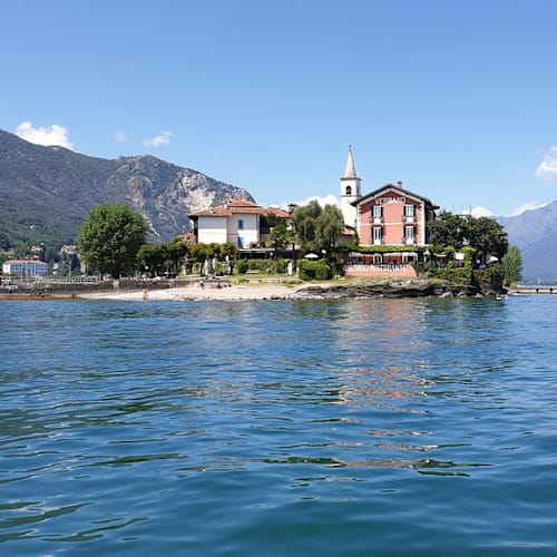 Il Verbano, Isola Superiore