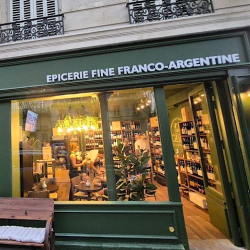 Casa de Los Francesces, Paris