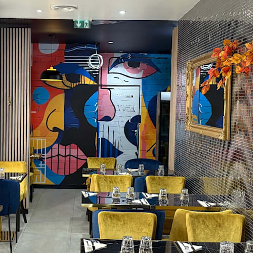 Les Têtes Brûlées, Paris