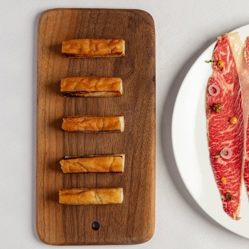 Amós by Jesús Sánchez, Madrid