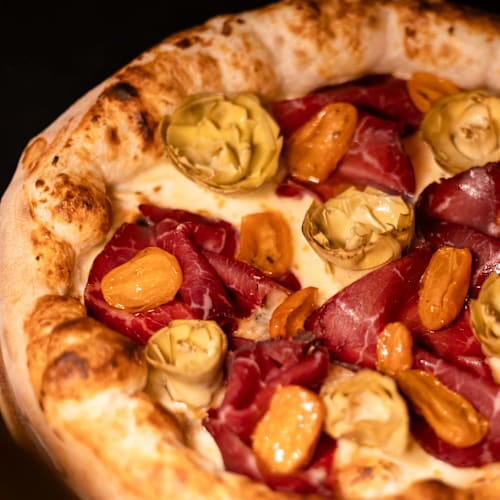 Joey Bistrot Cafè, Maglie