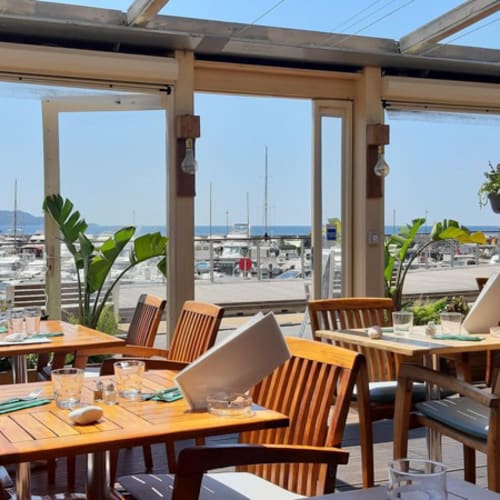 Le Flamingo - L'Ecailler du Port, Carqueiranne