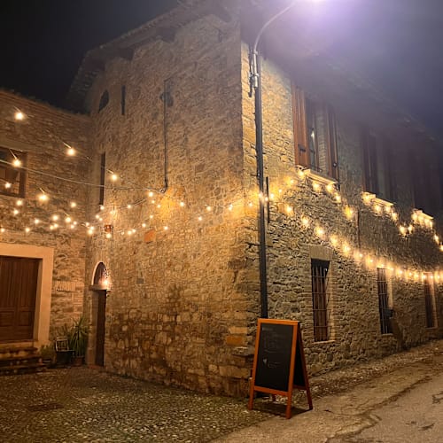 Veleia Taberna, Magnani