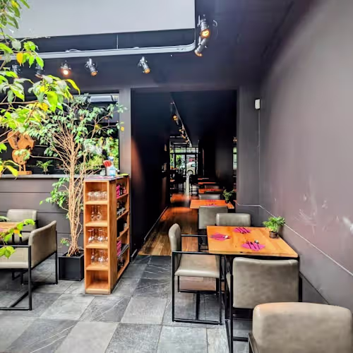 Thai Café Waterloo, Waterloo