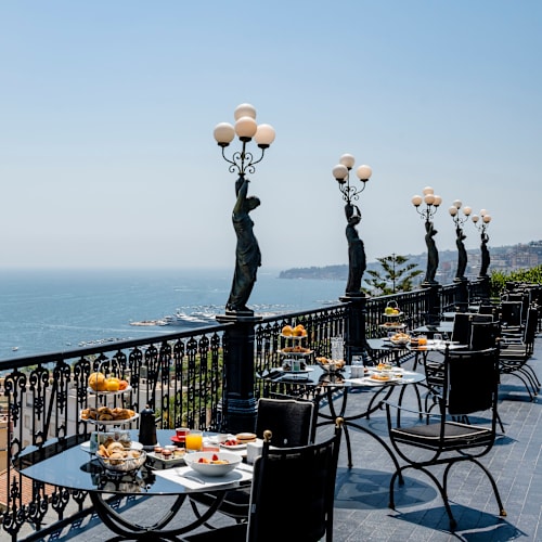 Bidder Terrace, Napoli