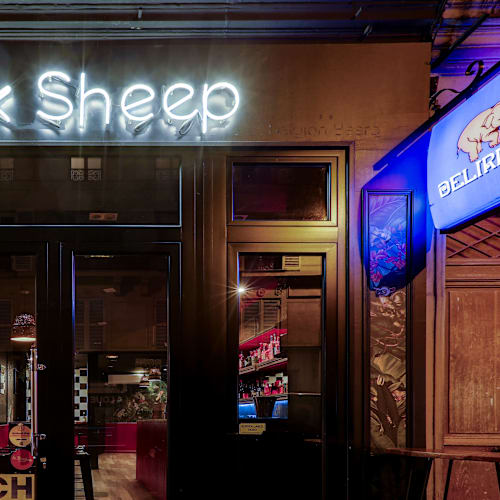 Black Sheep, Paris