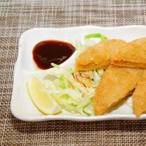 Akiya, Saint-Germain-en-Laye