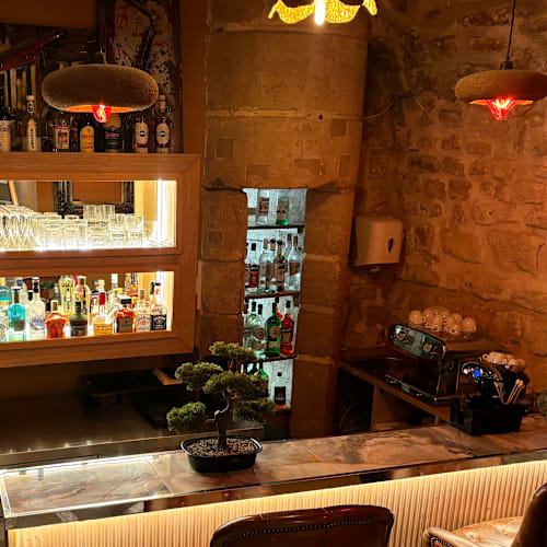 Gioia, Paris