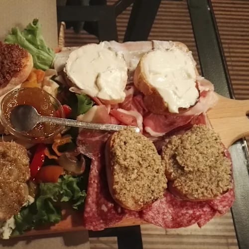 Enoteca Kairos, Viareggio