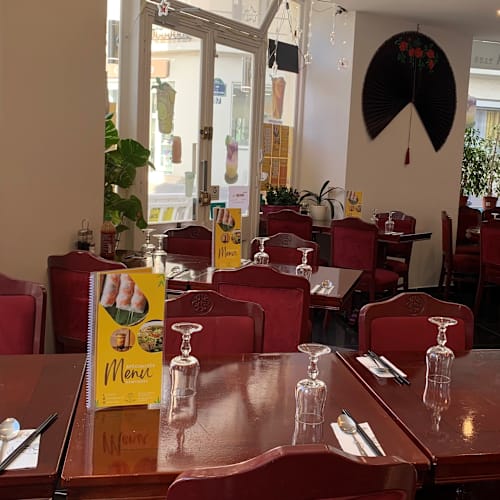 T&J Gourmet, Paris