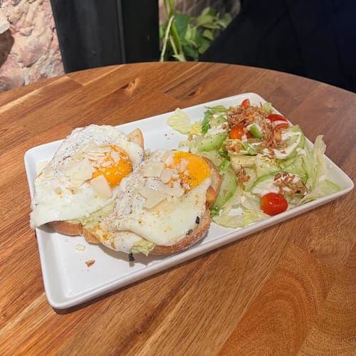 Opticafe, Vernon