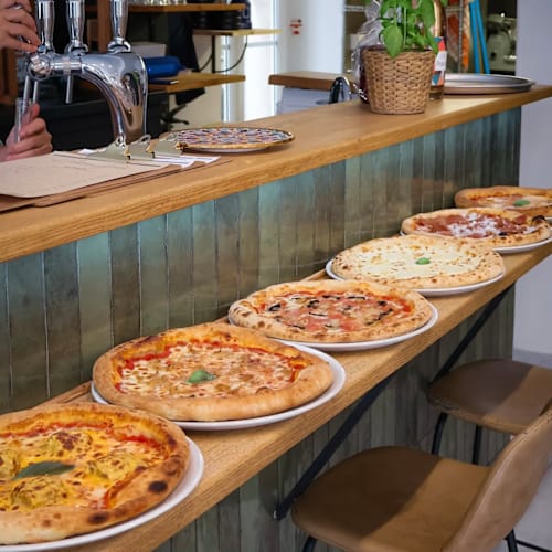 Christina Pizza, Paris