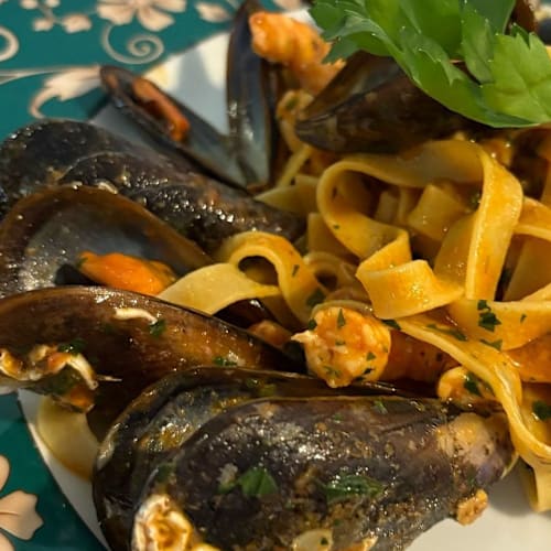 Mari e Monti, Milano