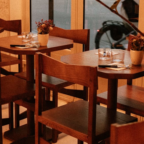 Carlota, Paris