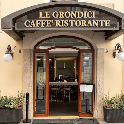 Le Grondici, Roma