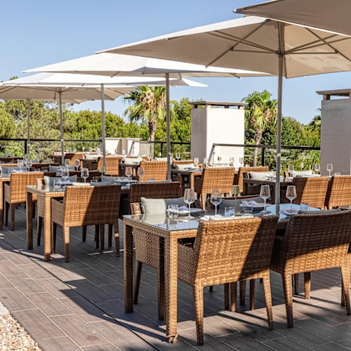 XXL by Olivier  Quinta do lago , Almancil