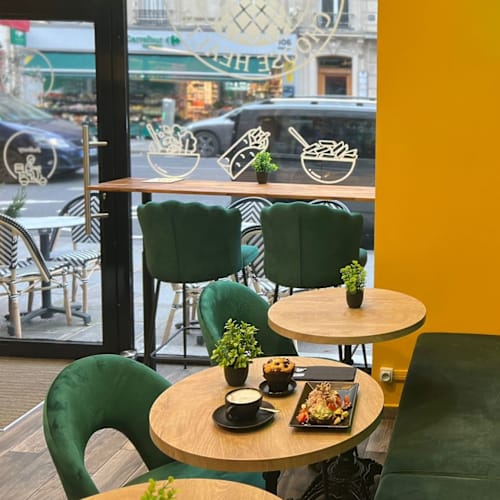 Luxalad, Paris