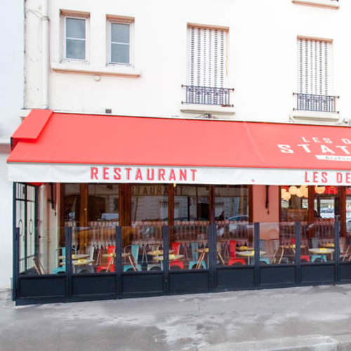 Les Deux Stations, Paris