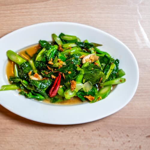 Lao Chaleune, Paris