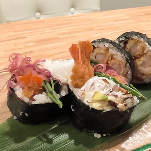 Yuki Sushi, Leiden