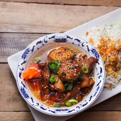 Distrito Vietnamita – Las Tablas, Madrid