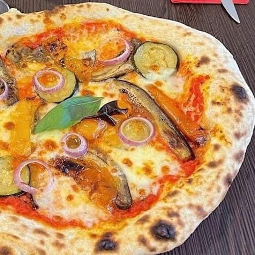 Andrea Pizza, Paris