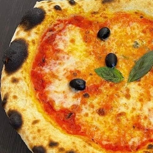 Andrea Pizza, Paris