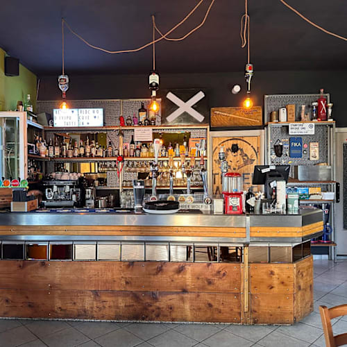 Three Wolf, Caselle Torinese