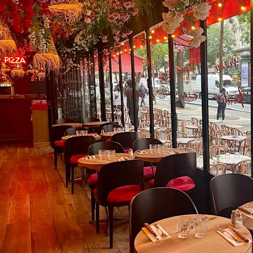 Brasserie Flora , Paris